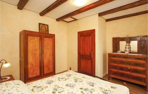 Holiday Home Becici Cr