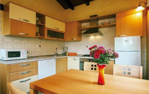 Holiday Home Becici Cr