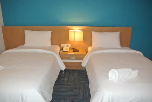 Hotel S Tara Grand