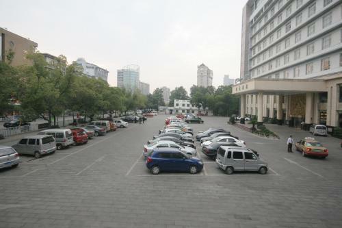 Largos Hotel