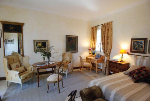 Hostal Le Mas Des Comtes De Provence