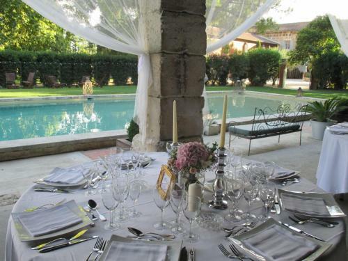 Hostal Le Mas Des Comtes De Provence