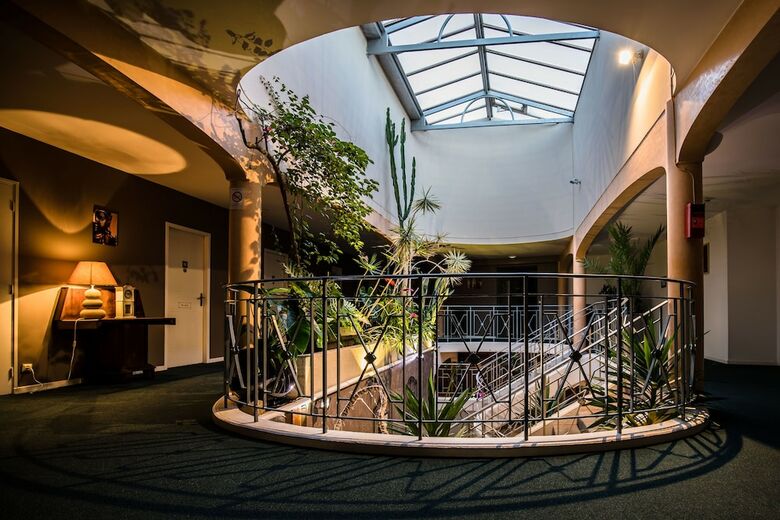 Hotel Le Renaissance