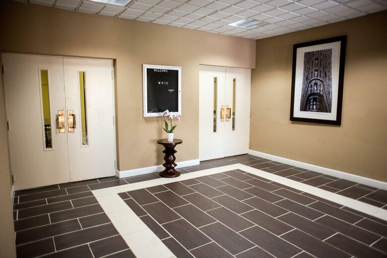 Clarion Hotel New Kensington