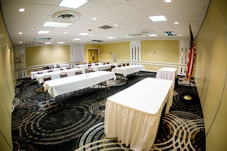 Clarion Hotel New Kensington