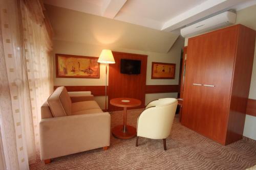 Hotel Sahara