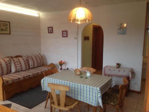 Apartamento Gites Les Pins Et Les Bruy�res