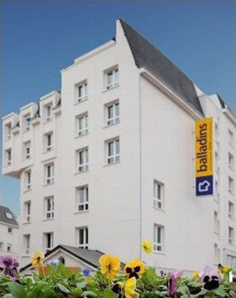 Hotel H�tel Balladins Eaubonne