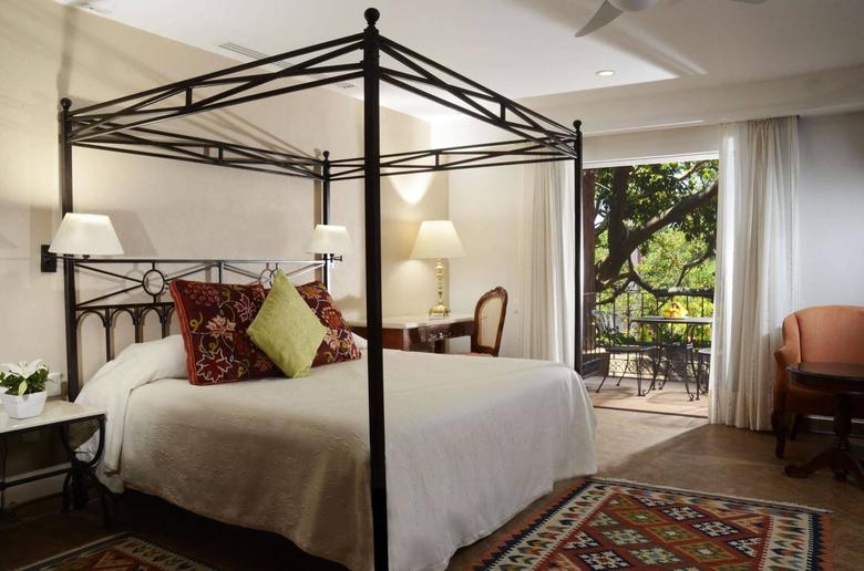 Hotel & Spa Hacienda De Cort�s