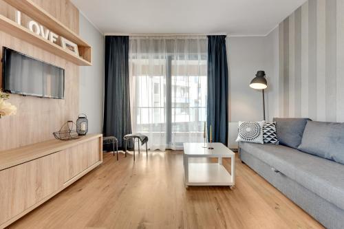 Riverside Apartments-apartinfo