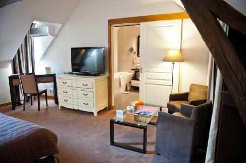 Hotel Ch�teau De Barive