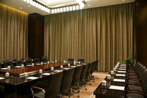 Yangzhong Firth Jinling Grand Hotel