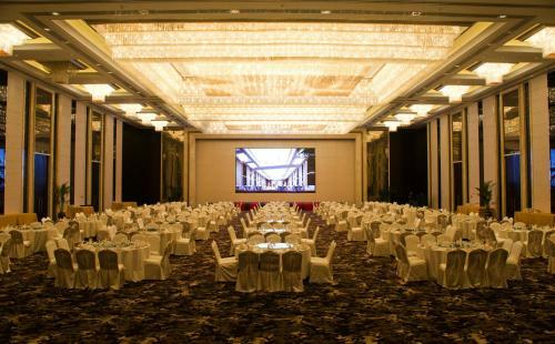 Yangzhong Firth Jinling Grand Hotel