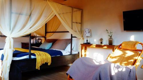 Hostal Shaxi Miss May Hotel