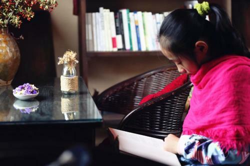 Hostal Shaxi Miss May Hotel