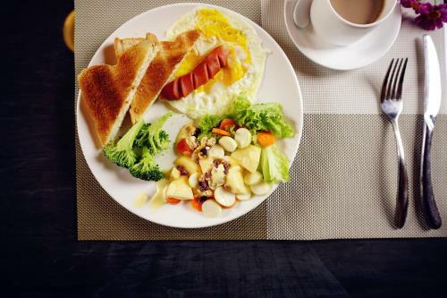 Hostal Shaxi Miss May Hotel