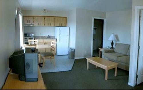 Grouse Creek Motel