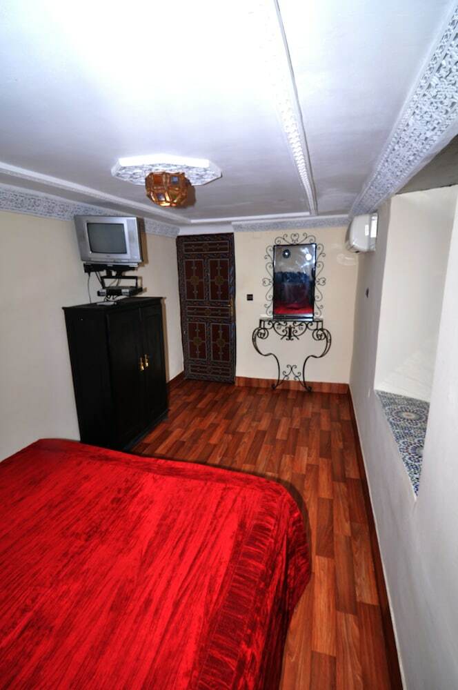 Riad Khouloud