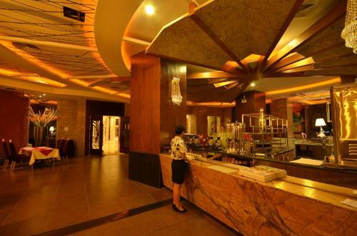 Huangma Holiday Hotel