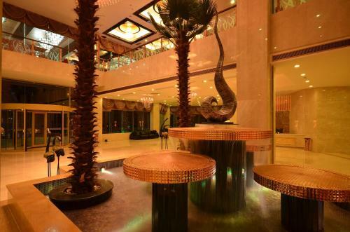 Huangma Holiday Hotel