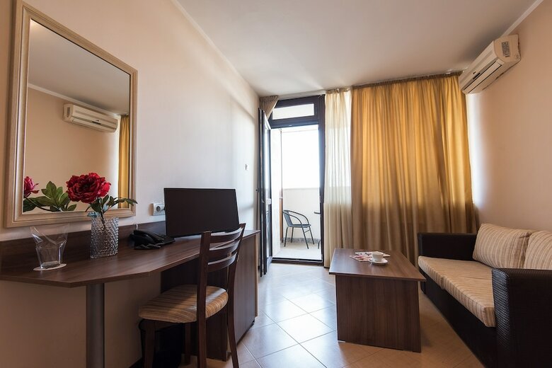 Sps Hotel