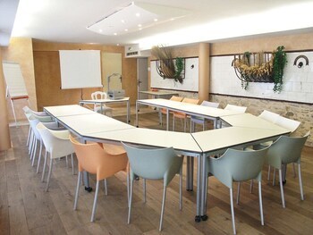 Hotel H�tel Les Pages