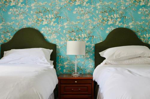 The Country Cottage Hotel