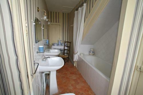 Bed & Breakfast Ch�teau De Beaujeu