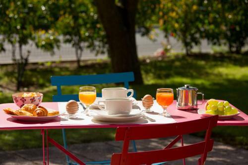 Hotel Logis Le Pariou - Le Jardin