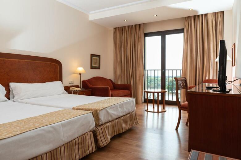 Hotel Termes Montbri�