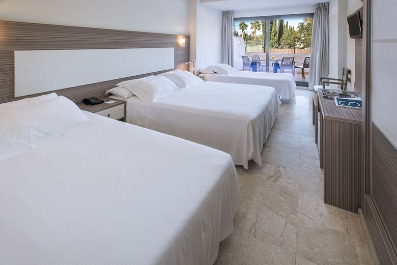 Hotel H10 Cambrils Playa