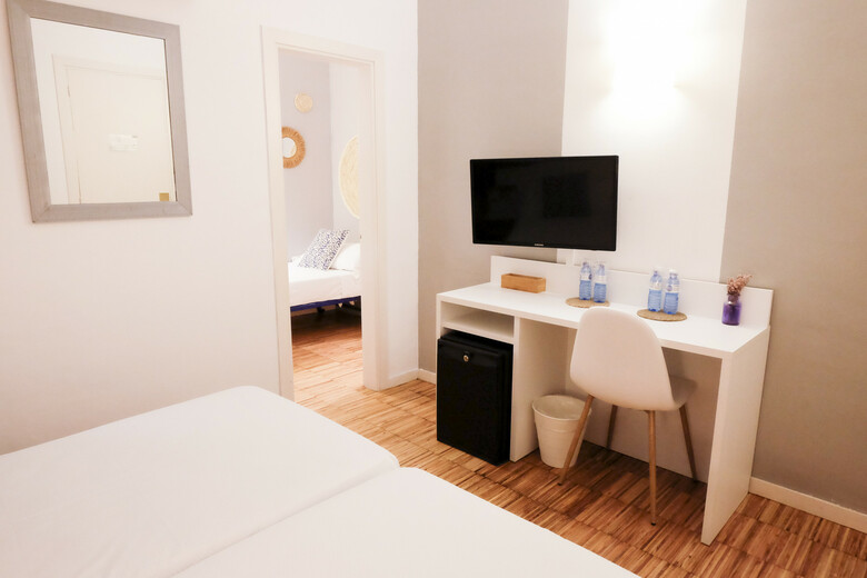 Hotel Subur