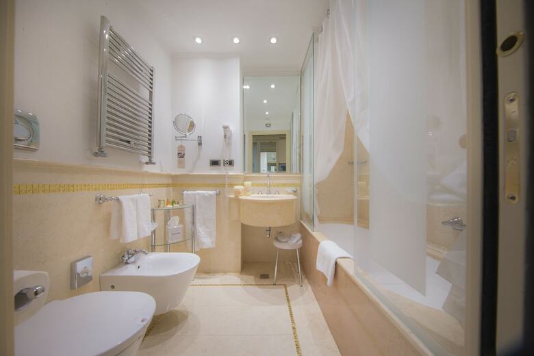 Hotel A La Commedia