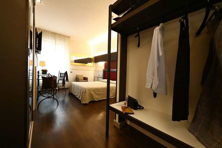 Hotel Italia