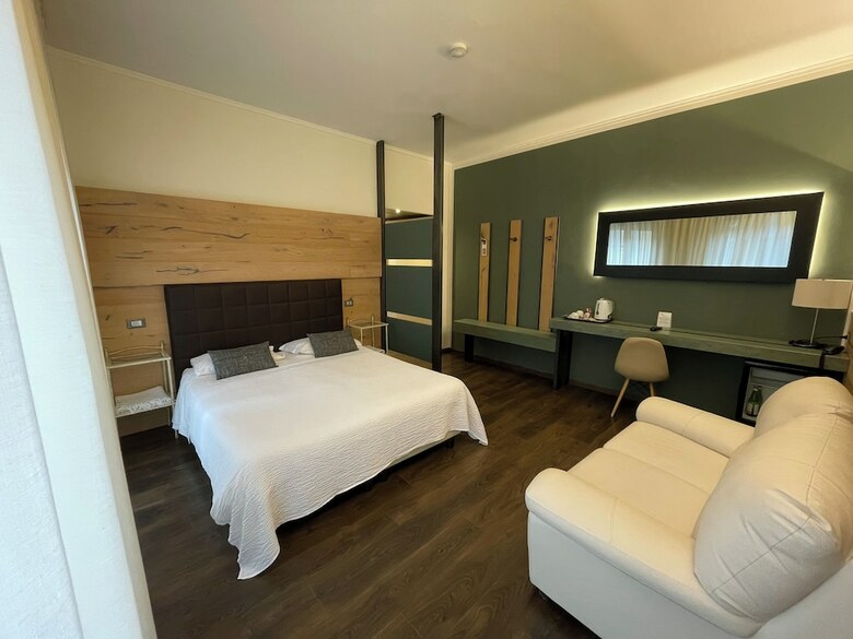 Hotel Italia