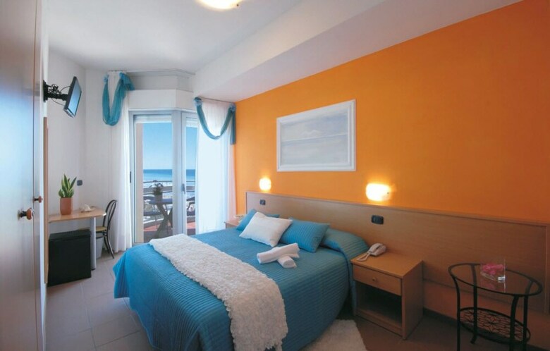 Hotel Nuovo Diana (.)