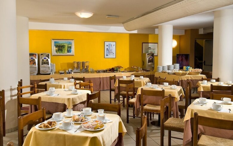 Hotel Nuovo Diana (.)