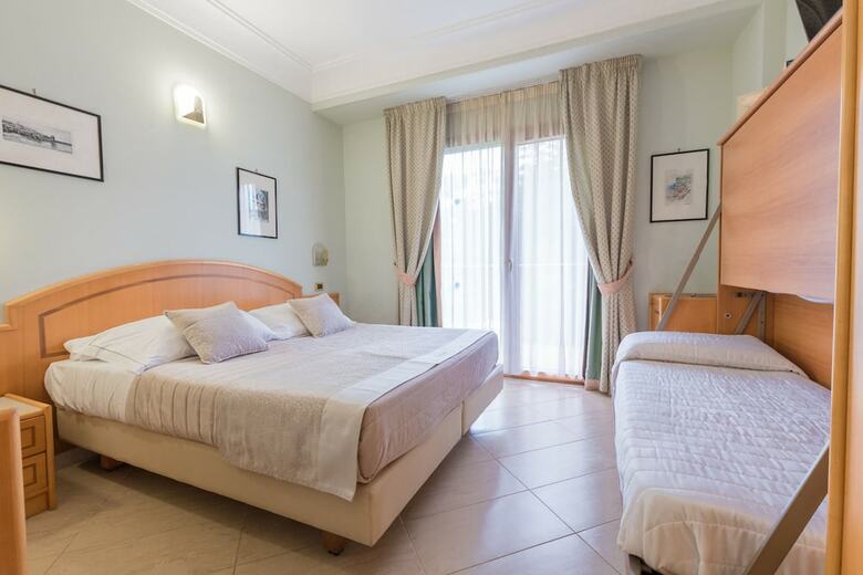 Comfort Hotel Gardenia Sorrento Coast