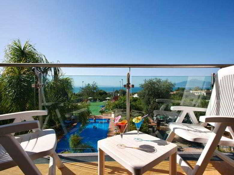 Comfort Hotel Gardenia Sorrento Coast