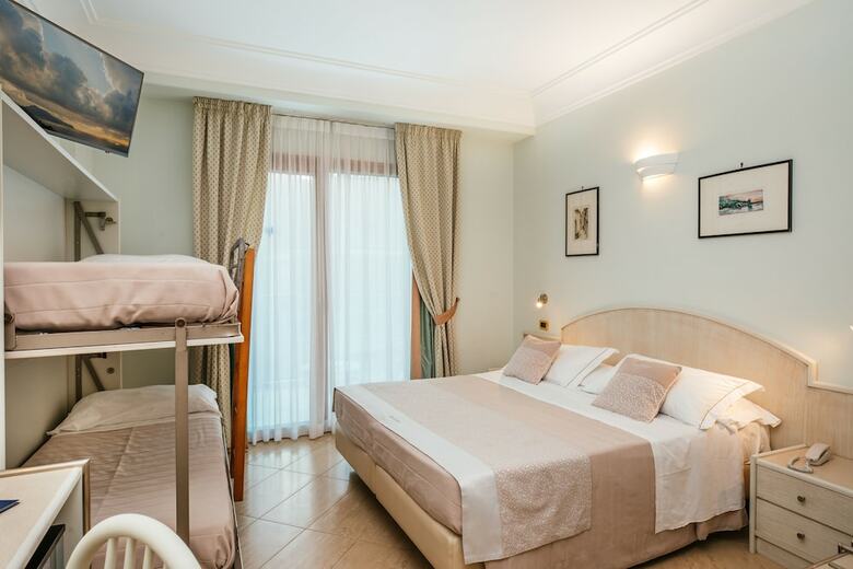Comfort Hotel Gardenia Sorrento Coast