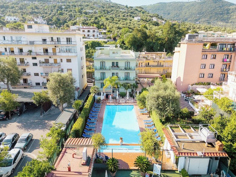 Comfort Hotel Gardenia Sorrento Coast