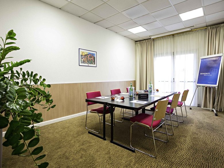 Hotel Novotel Caserta Sud