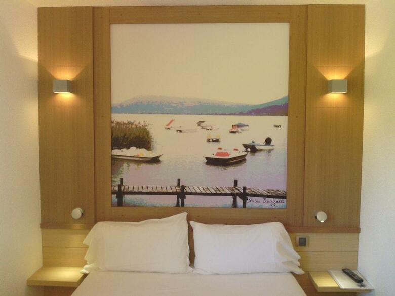 Hotel Ibis Styles Annecy Gare Centre (formerly Mandallaz)