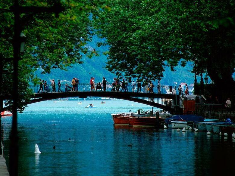 Hotel Ibis Styles Annecy Gare Centre (formerly Mandallaz)