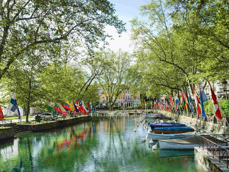Hotel Ibis Styles Annecy Gare Centre (formerly Mandallaz)