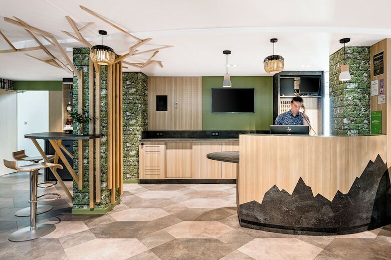 Hotel Ibis Styles Annecy Gare Centre (formerly Mandallaz)