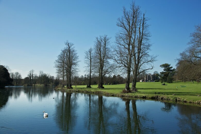 Hotel Donnington Grove And Country Club