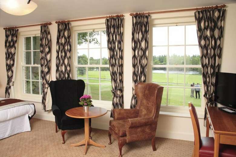 Hotel Donnington Grove And Country Club