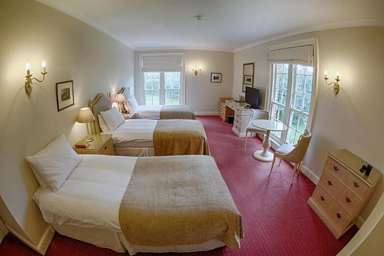 Hotel Donnington Grove And Country Club