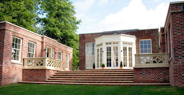 Hotel Donnington Grove And Country Club